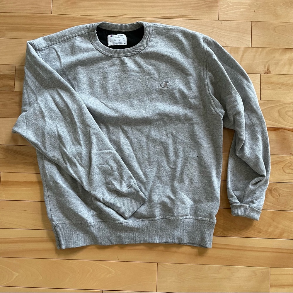 Grey champion crewneck